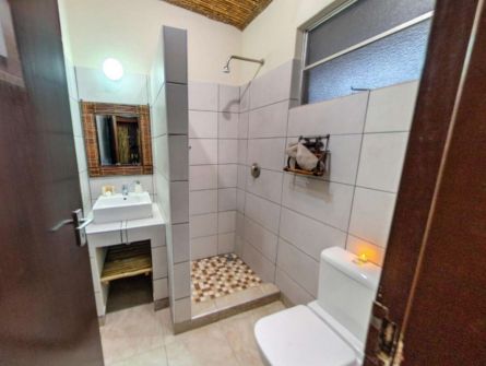 Okaukuejo Resort Standard Room Bathroom